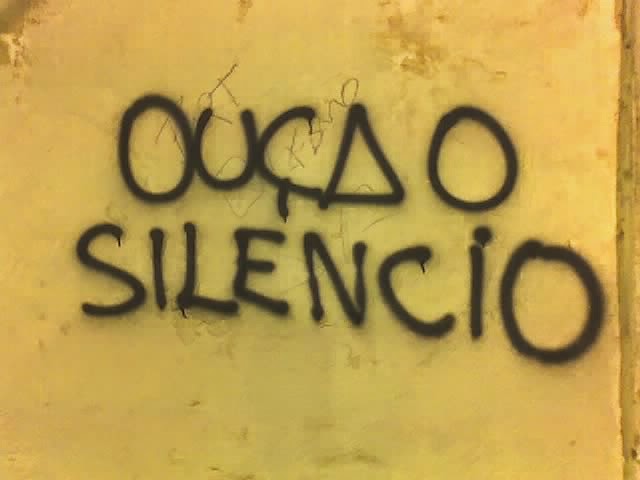 Escute-o-silêncio